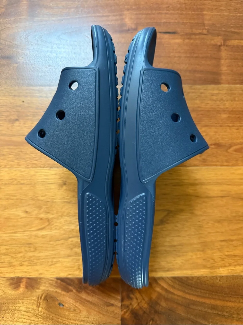 CROCS unisex saturday